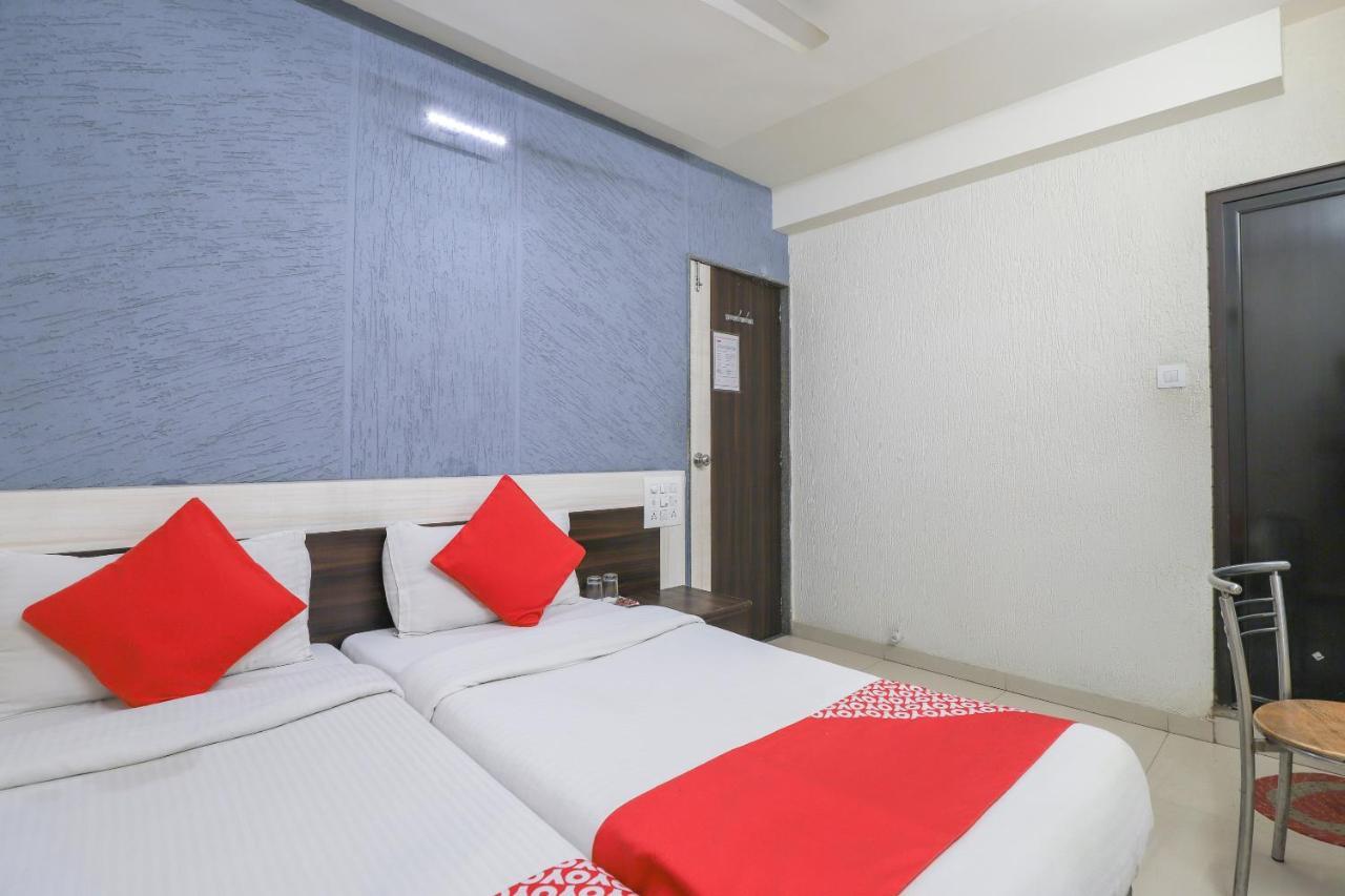 Hotel Jasmine Ahmedabad Eksteriør bilde