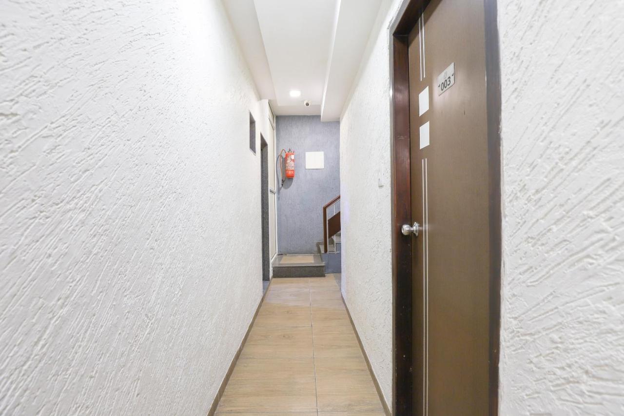 Hotel Jasmine Ahmedabad Eksteriør bilde