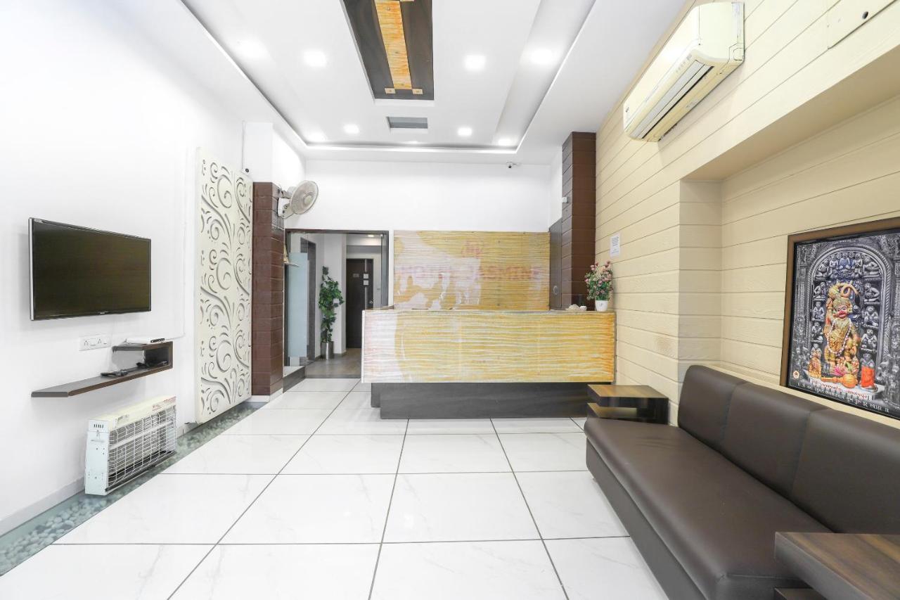 Hotel Jasmine Ahmedabad Eksteriør bilde