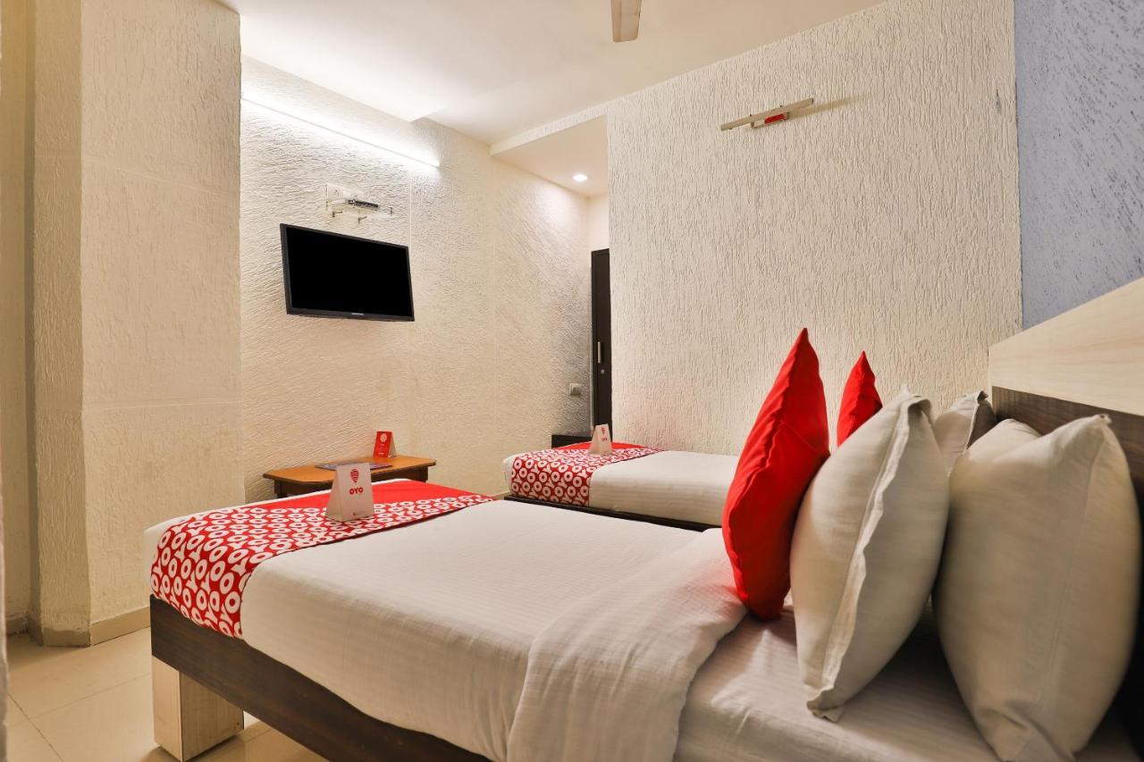 Hotel Jasmine Ahmedabad Eksteriør bilde