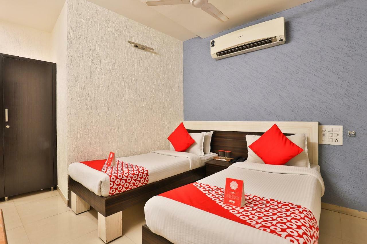 Hotel Jasmine Ahmedabad Eksteriør bilde